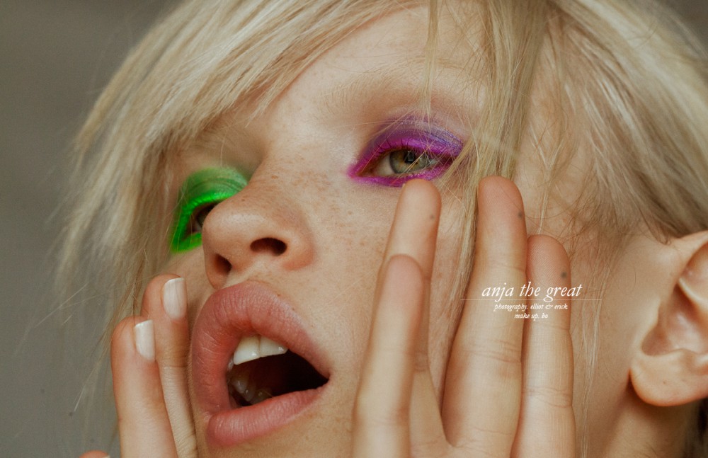 MAC Cosmetics Face / Face & Body Foundation Eyes / Acrylic Paint in Landcape Green & Processed Magenta Pigment in Violet, Magenta Madness & Green Space Lip / Huggable Lipcolor in Touche