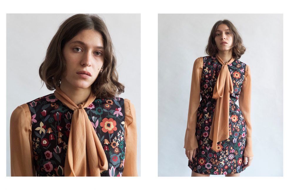 Top / Chloé  Dress / Valentino