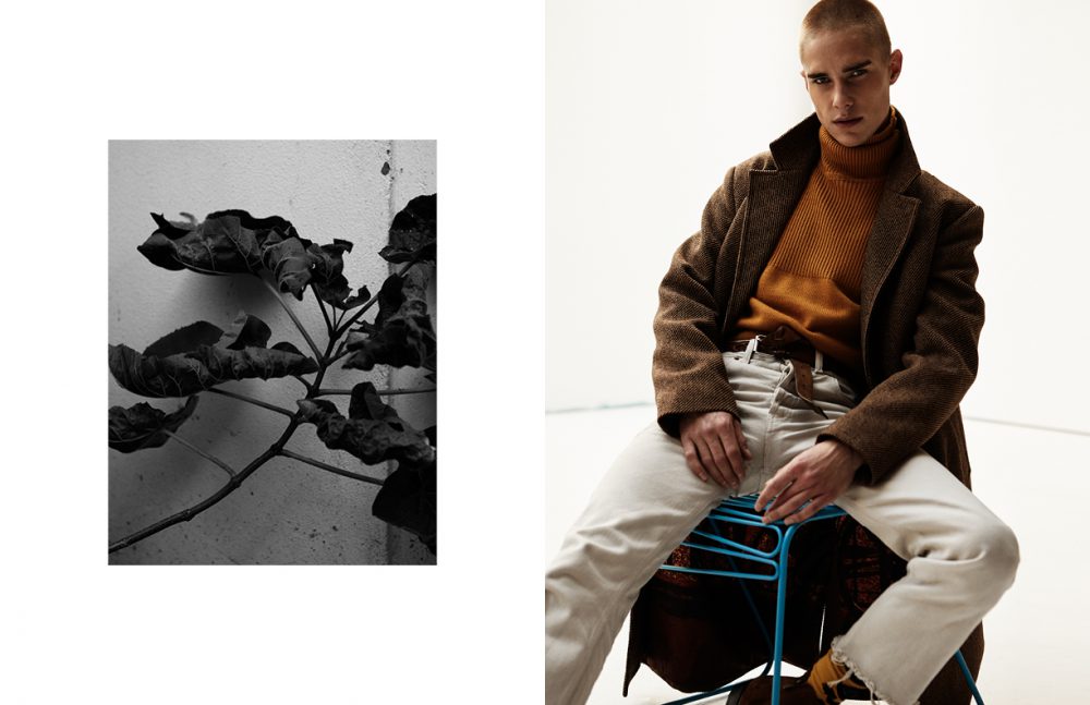 Coat & Turtleneck / Agnès B FW16 Jeans / Levi’s FW16 Belt / Espace Kiliwatch FW16 Socks / Henrik Vibskov FW16 Boots / Paul Smith FW16