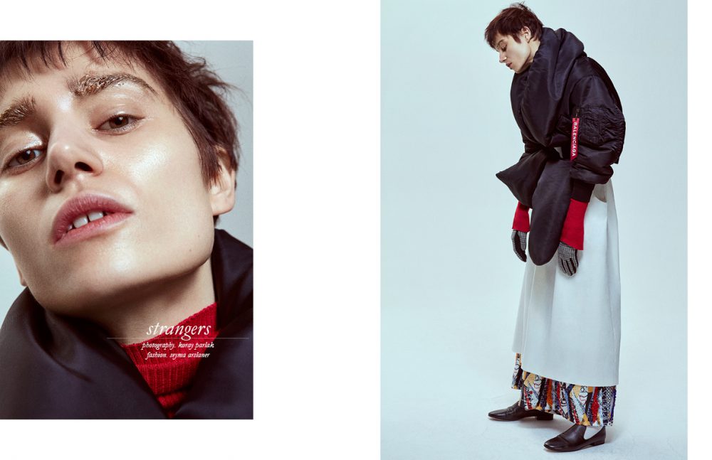 Jacket / Balenciaga Turtleneck / PINKO Trousers / Müge Aras Socks / Penti Gloves / Beymen Club Shoes / COS