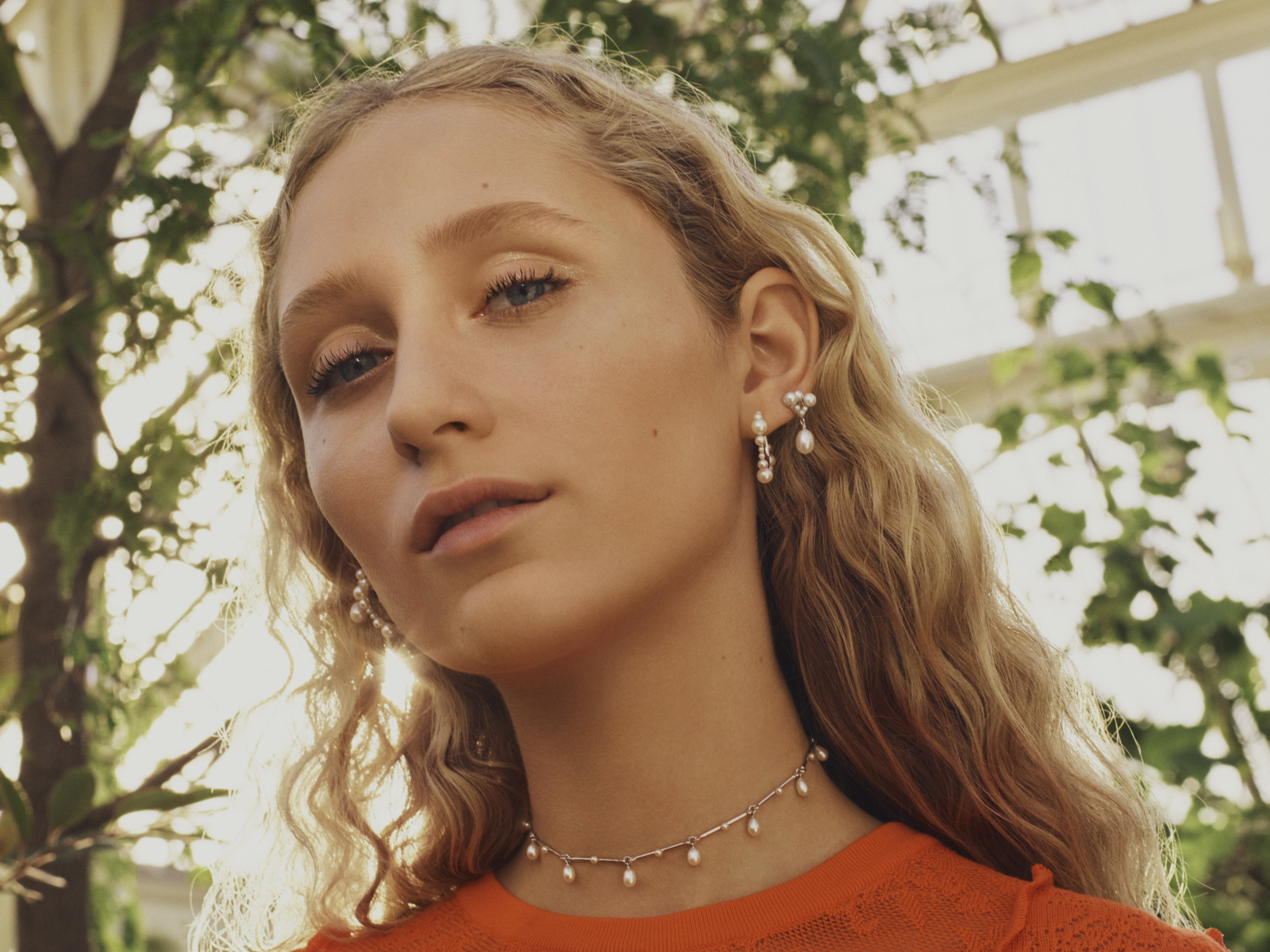 LEAD_IMGN_LJC190107_LINKS_OF_LONDON_PEARLS_Sh02_041_RGB_F1