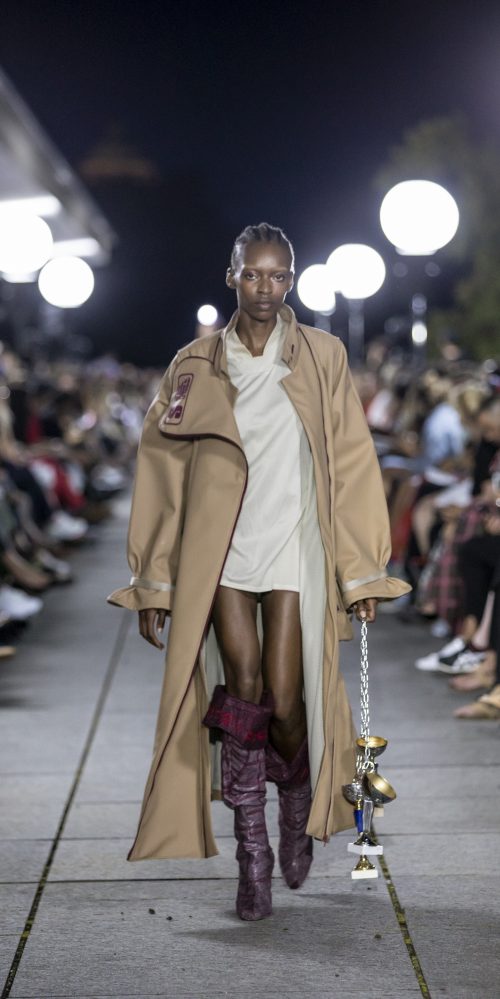Ania Marincek and Lora Sonney from HEAD – Geneve. Photo by Alexander Palacio.