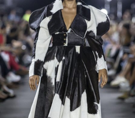 Ania Marincek and Lora Sonney from HEAD – Geneve. Photo by Alexander Palacio.