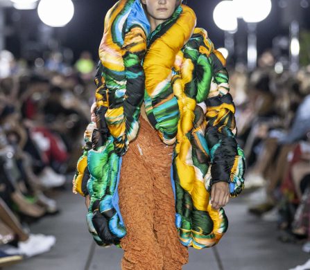 Ania Marincek and Lora Sonney from HEAD – Geneve. Photo by Alexander Palacio.