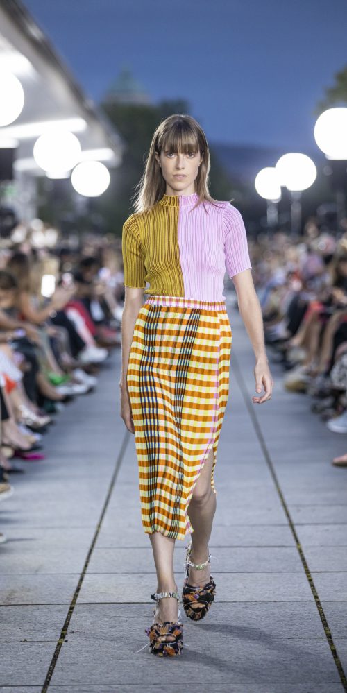 Julia Heuer. Photo by Alexander Palacios.