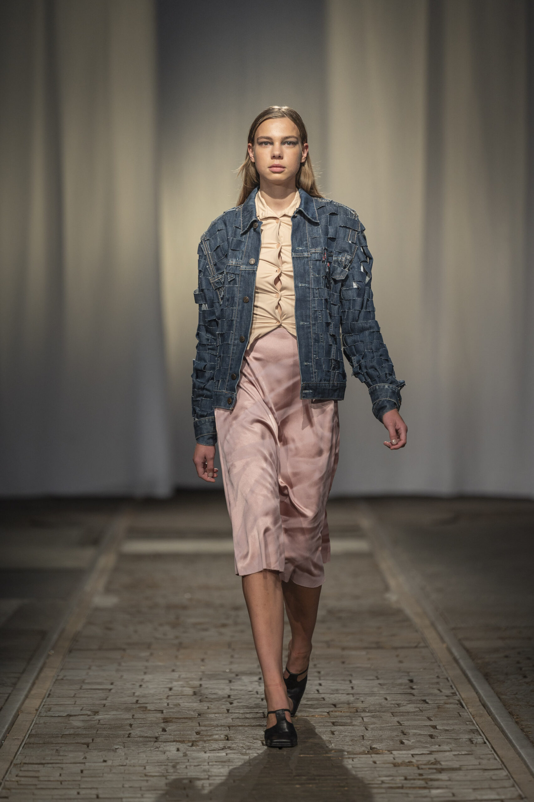 modeSuisse Edition 20 by Alexander Palacios