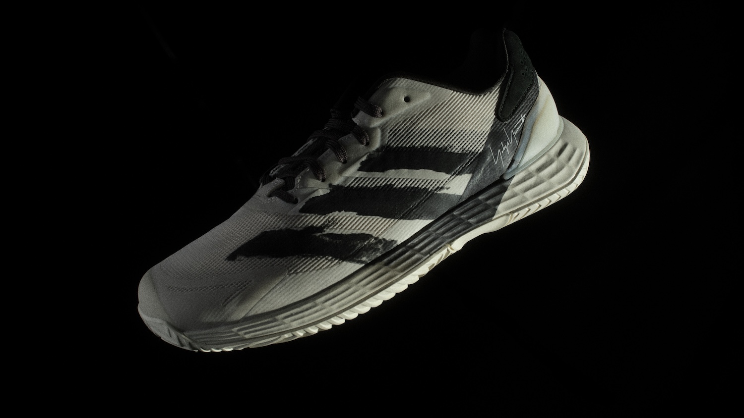 +H24470-Y-3_US-OPEN_StillLife_FTW_16x9_NO-LOGO_64-1342201