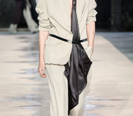 BOSS_Spring_Summer_26_Fashion_Show_RUNWAY_003_9x16__image-mid-res