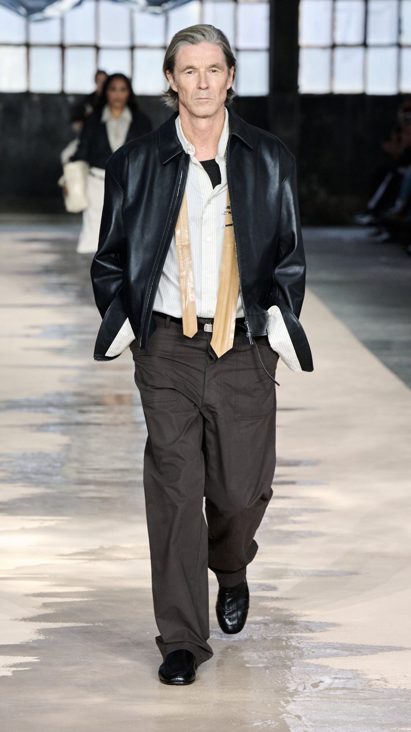 BOSS_Spring_Summer_26_Fashion_Show_RUNWAY_014_9x16__image-mid-res