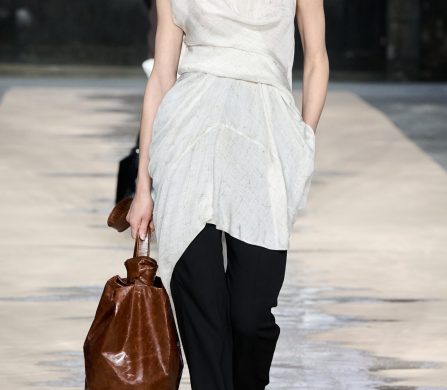 BOSS_Spring_Summer_26_Fashion_Show_RUNWAY_018_9x16__image-mid-res