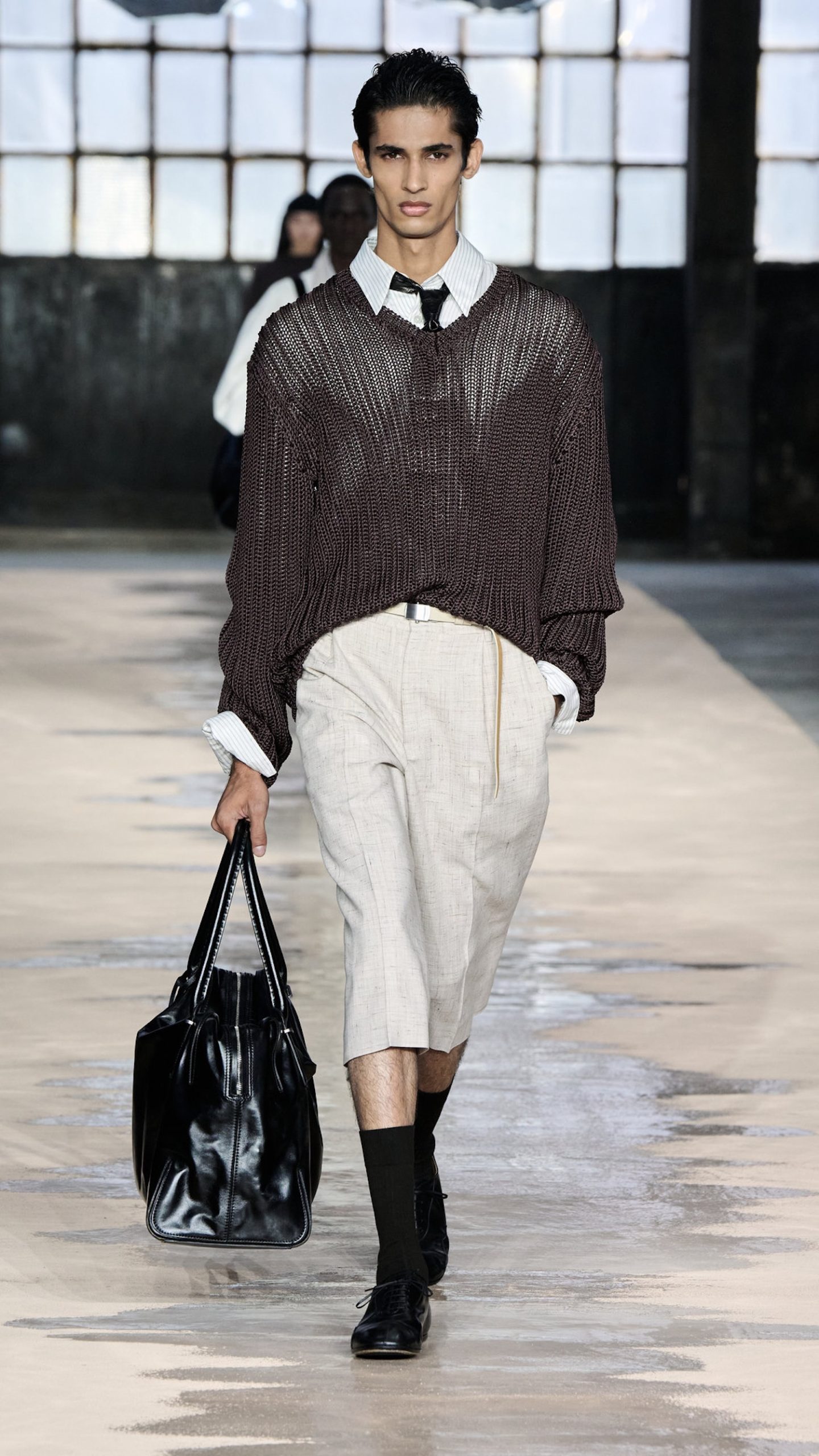 BOSS_Spring_Summer_26_Fashion_Show_RUNWAY_019_9x16__image-mid-res