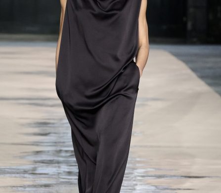 BOSS_Spring_Summer_26_Fashion_Show_RUNWAY_025_9x16__image-mid-res