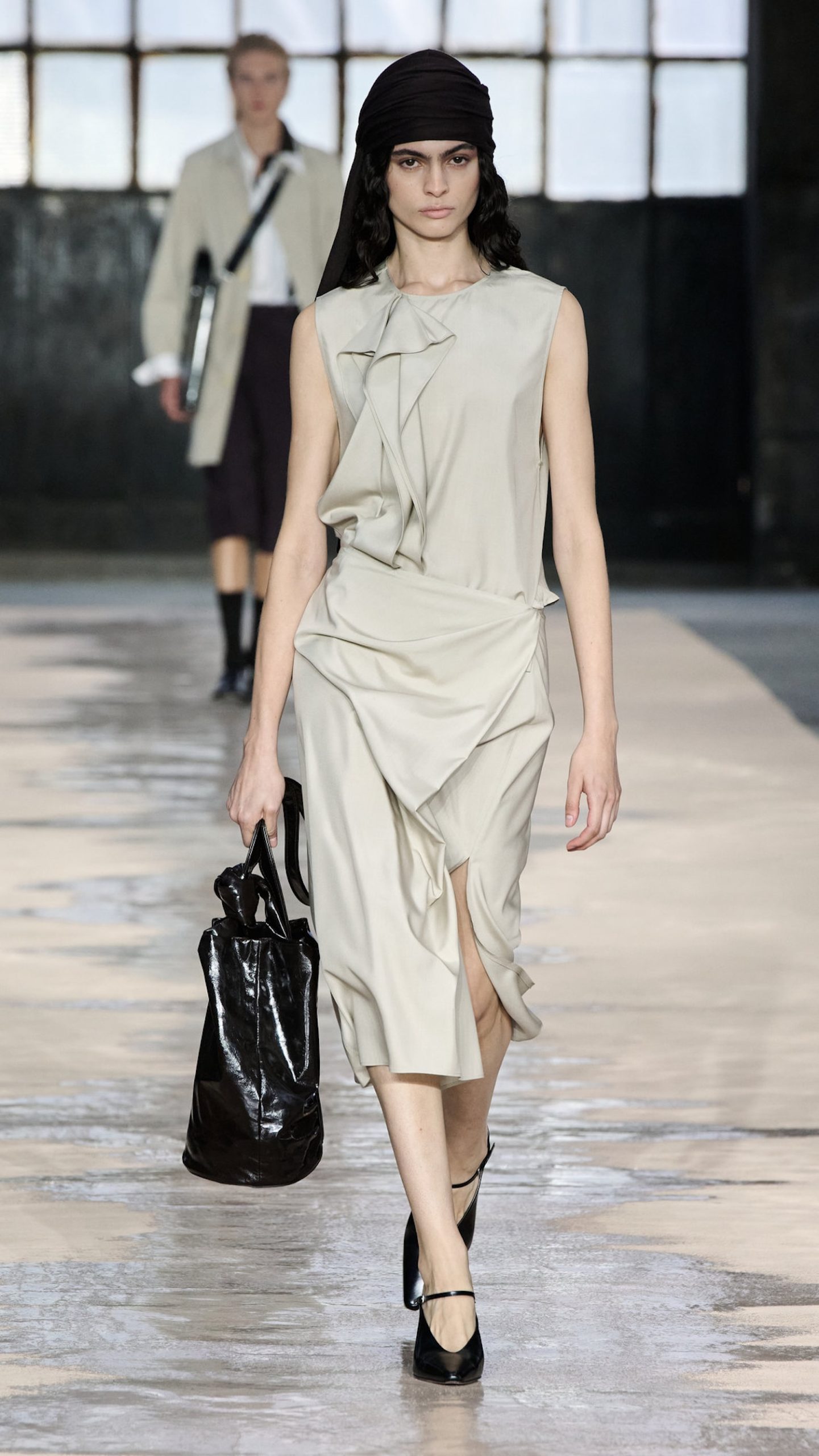 BOSS_Spring_Summer_26_Fashion_Show_RUNWAY_031_9x16__image-mid-res