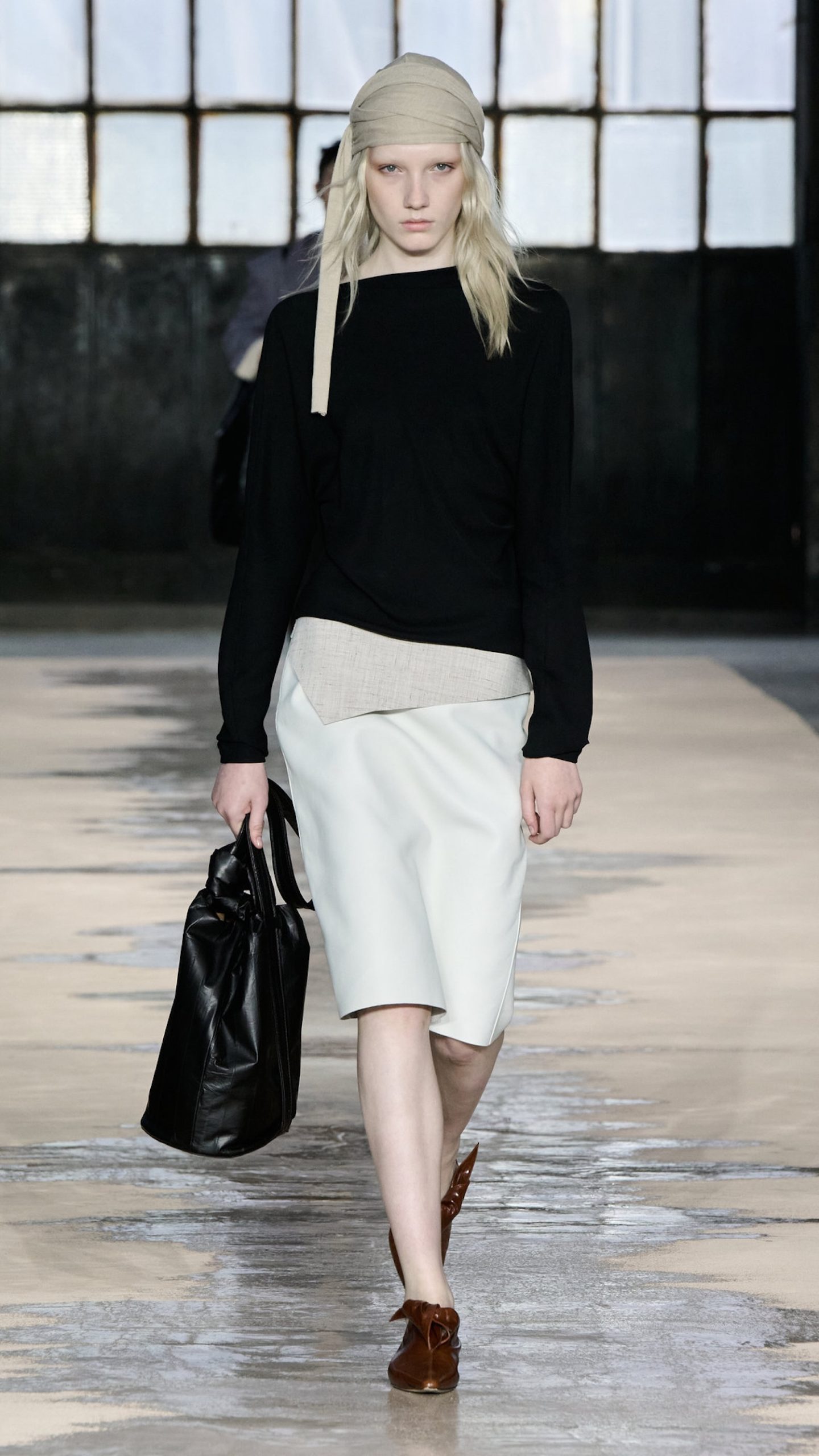 BOSS_Spring_Summer_26_Fashion_Show_RUNWAY_045_9x16__image-mid-res