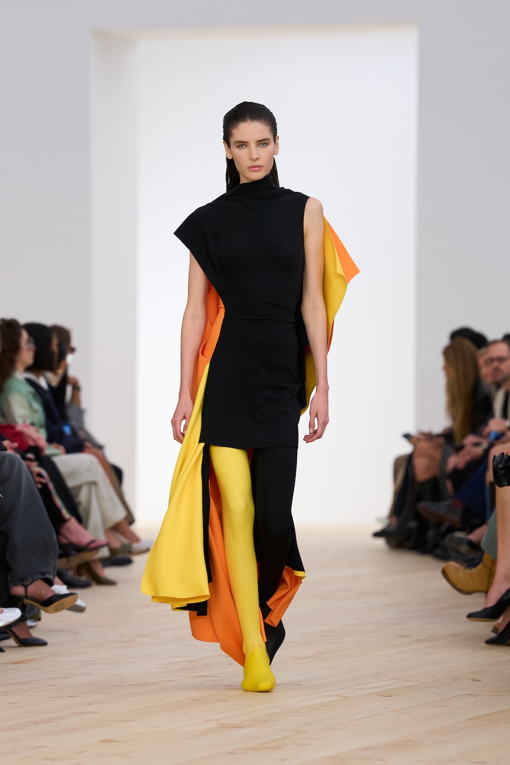 photo: Alessandro Lucioni / Gorunway.com