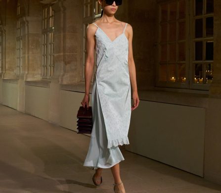 VB_SS26_4x5_RUNWAY_LOOK_28