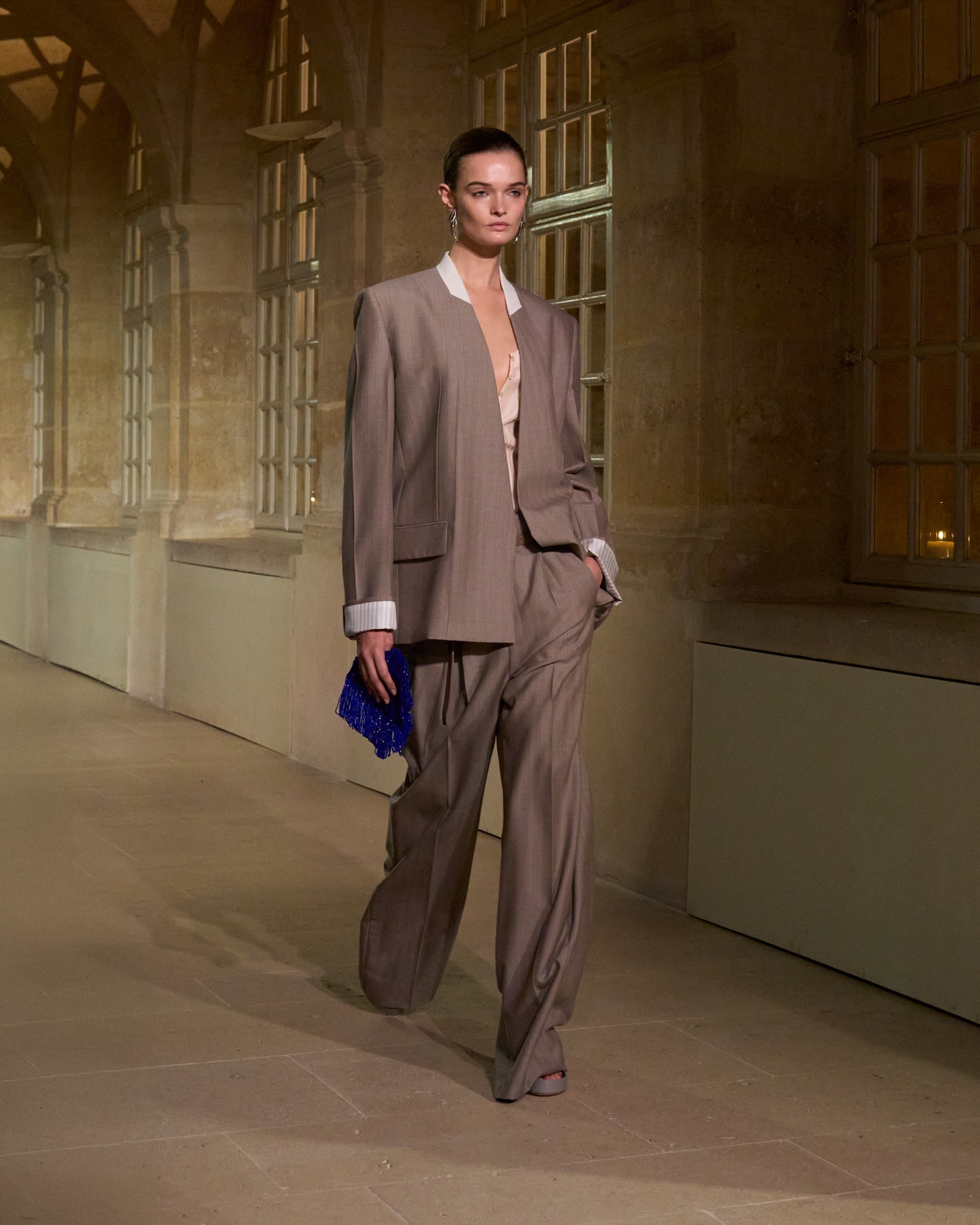 VB_SS26_4x5_RUNWAY_LOOK_35