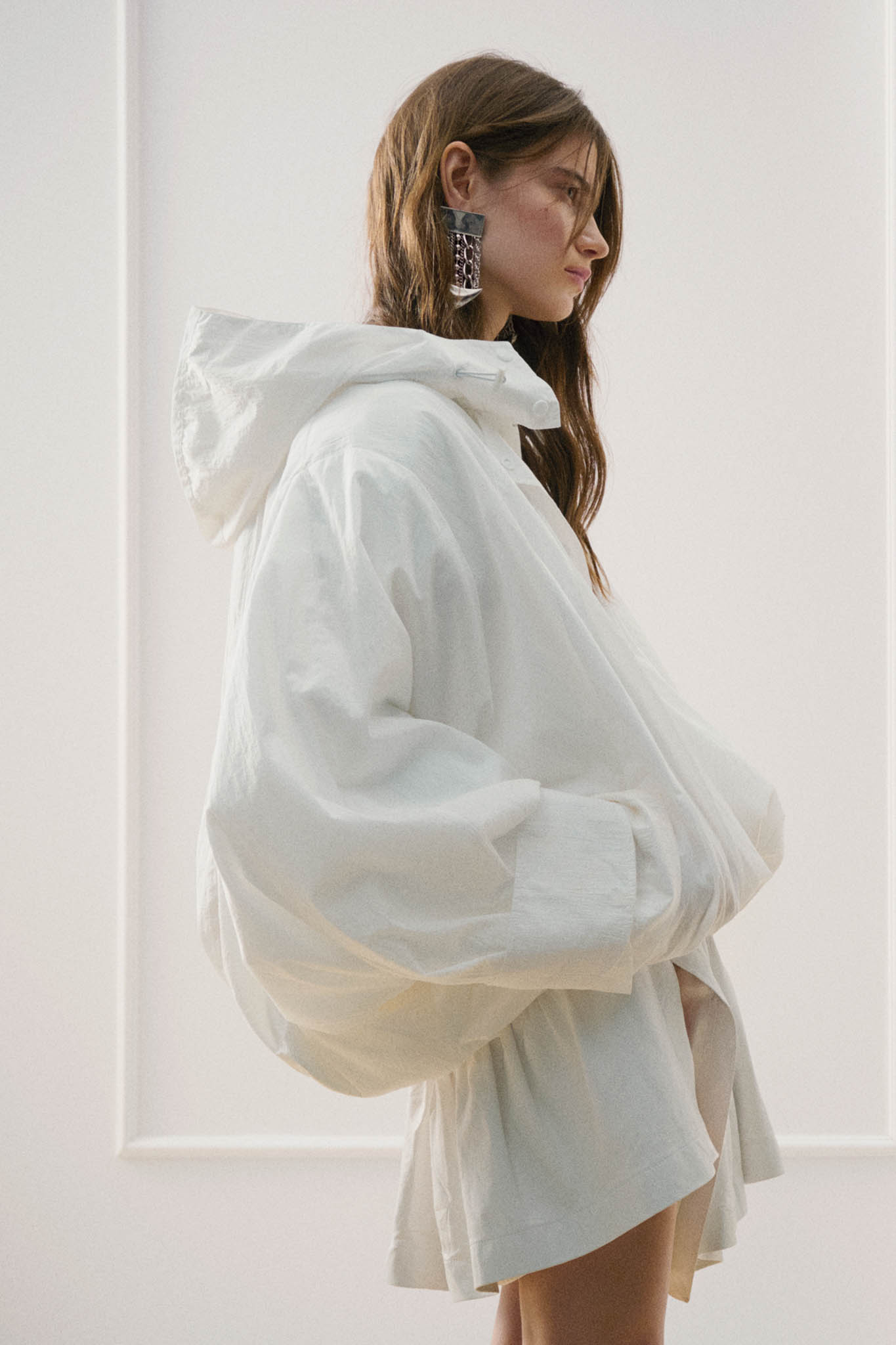 2762_IMAGINE_POS_IRO_250829_01_258_sRGB_F1