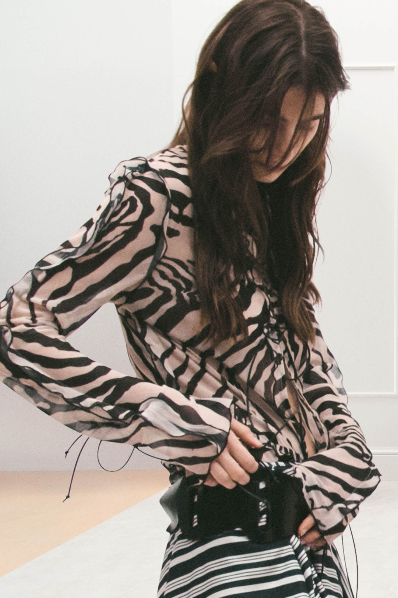 2762_IMAGINE_POS_IRO_250829_19_012_sRGB_F1