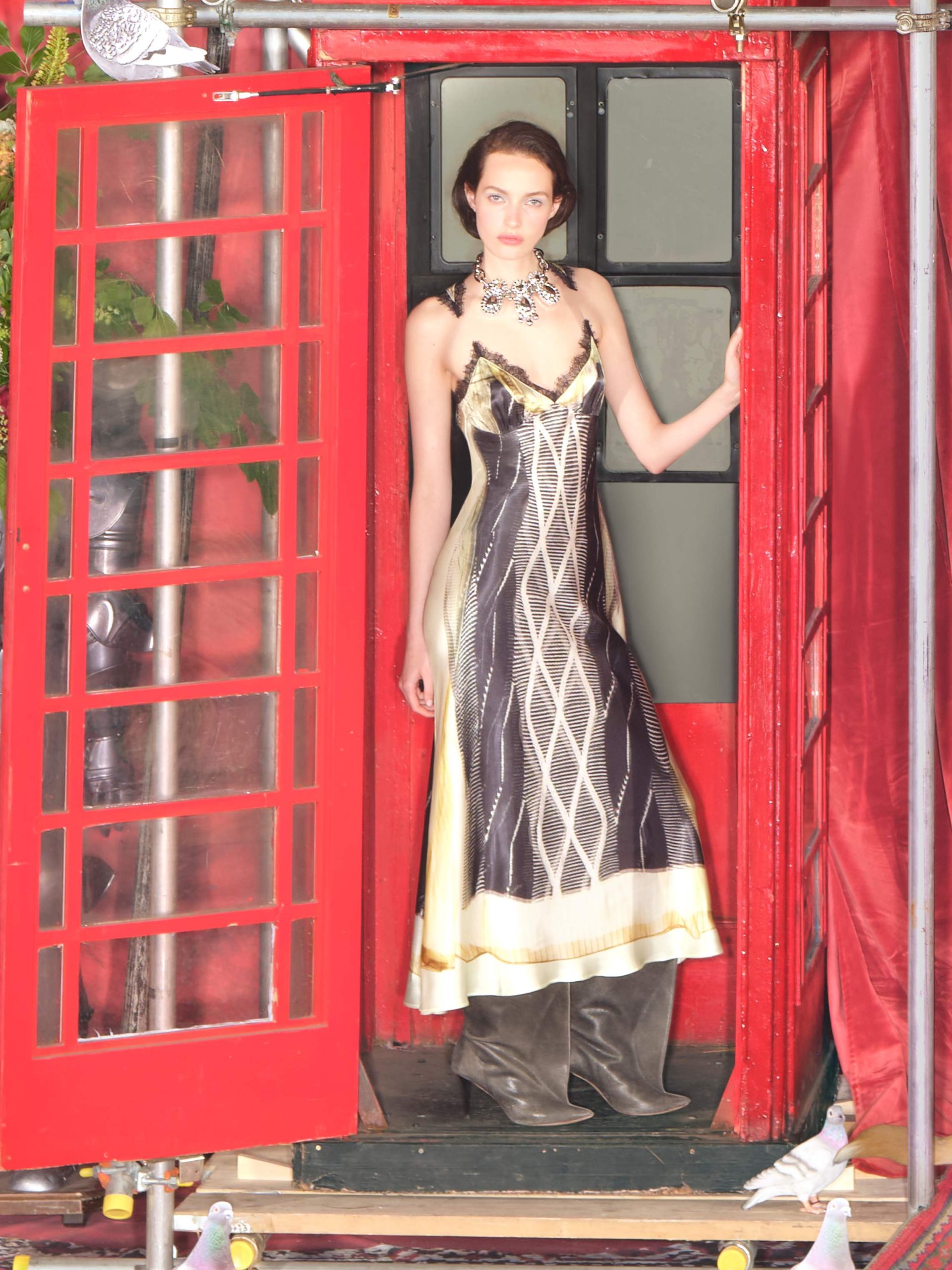 HMGlennMartens_Campaign_09