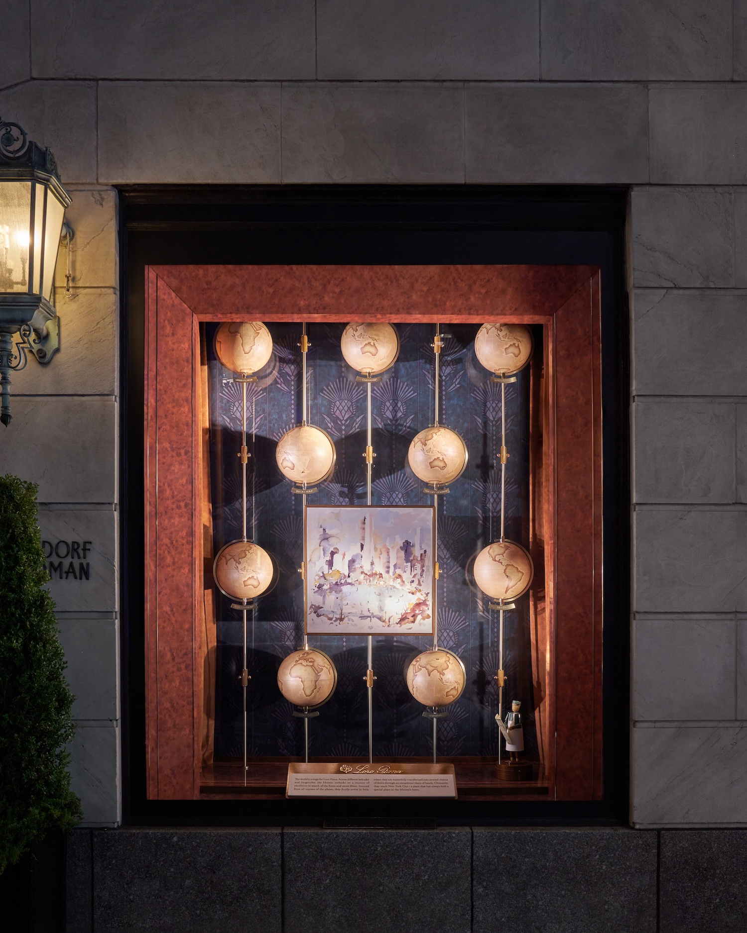 Loro Piana_Bergdorf Goodman Installation_Windows (7)