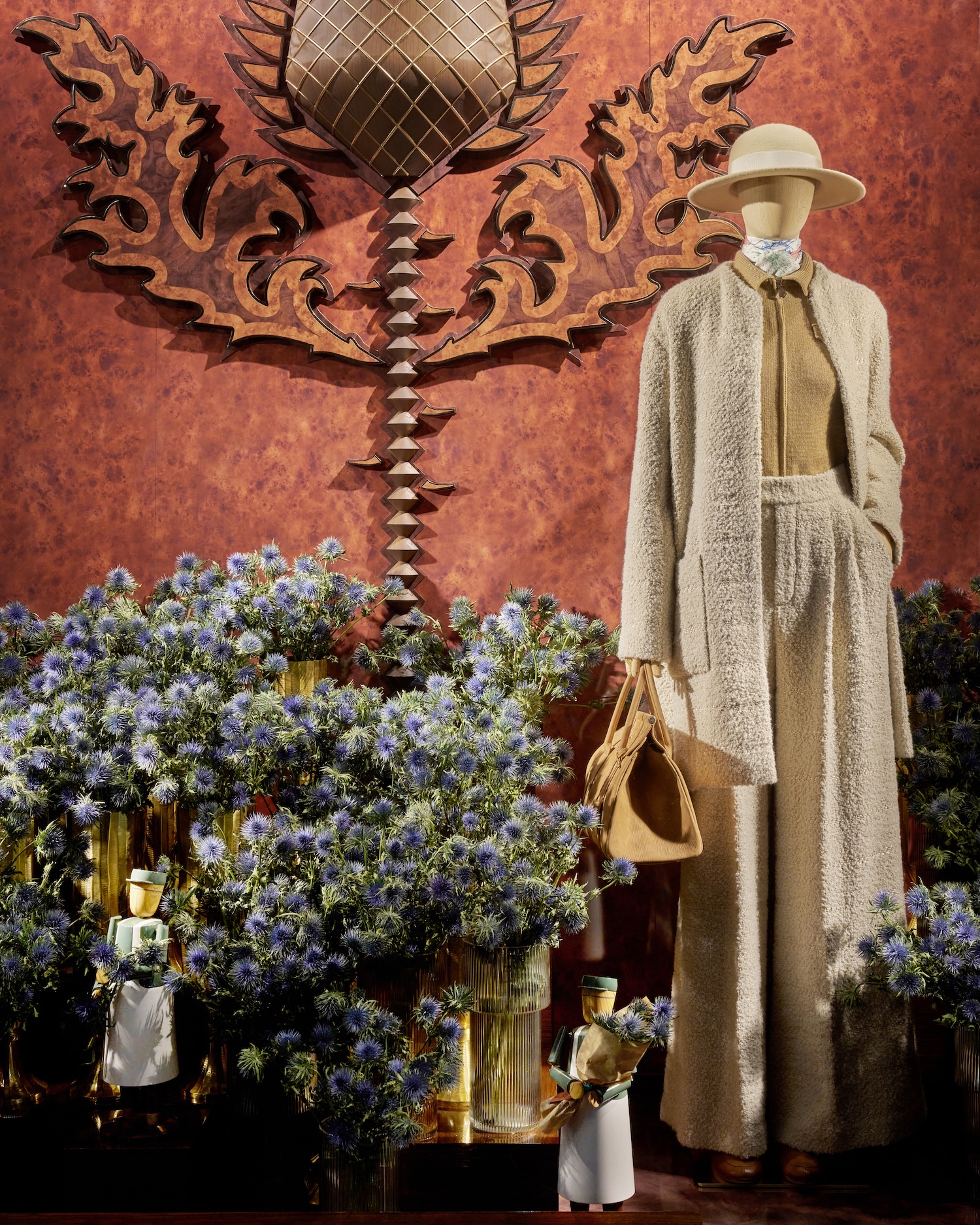 Loro Piana_Bergdorf Goodman Installation_Windows (11)