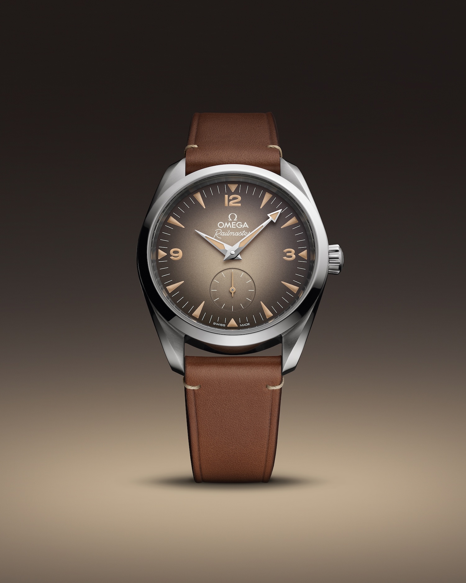 235.12.38.20.13.001_SE_Railmaster38_KeyVisual_4x5_RVB