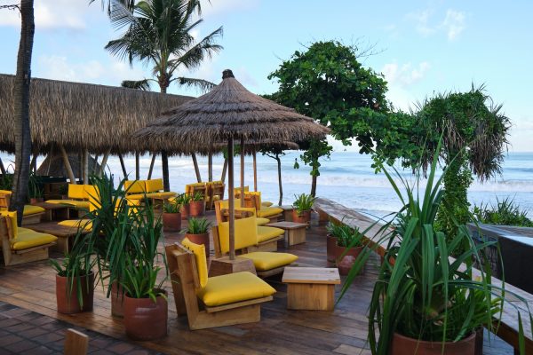 akademi at potato head| bali’s sustainable cocktail lab