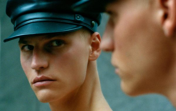 Schön! 49 | private chambers