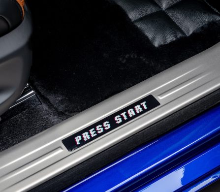 4. Black Badge Ghost Gamer – treadplates (2)