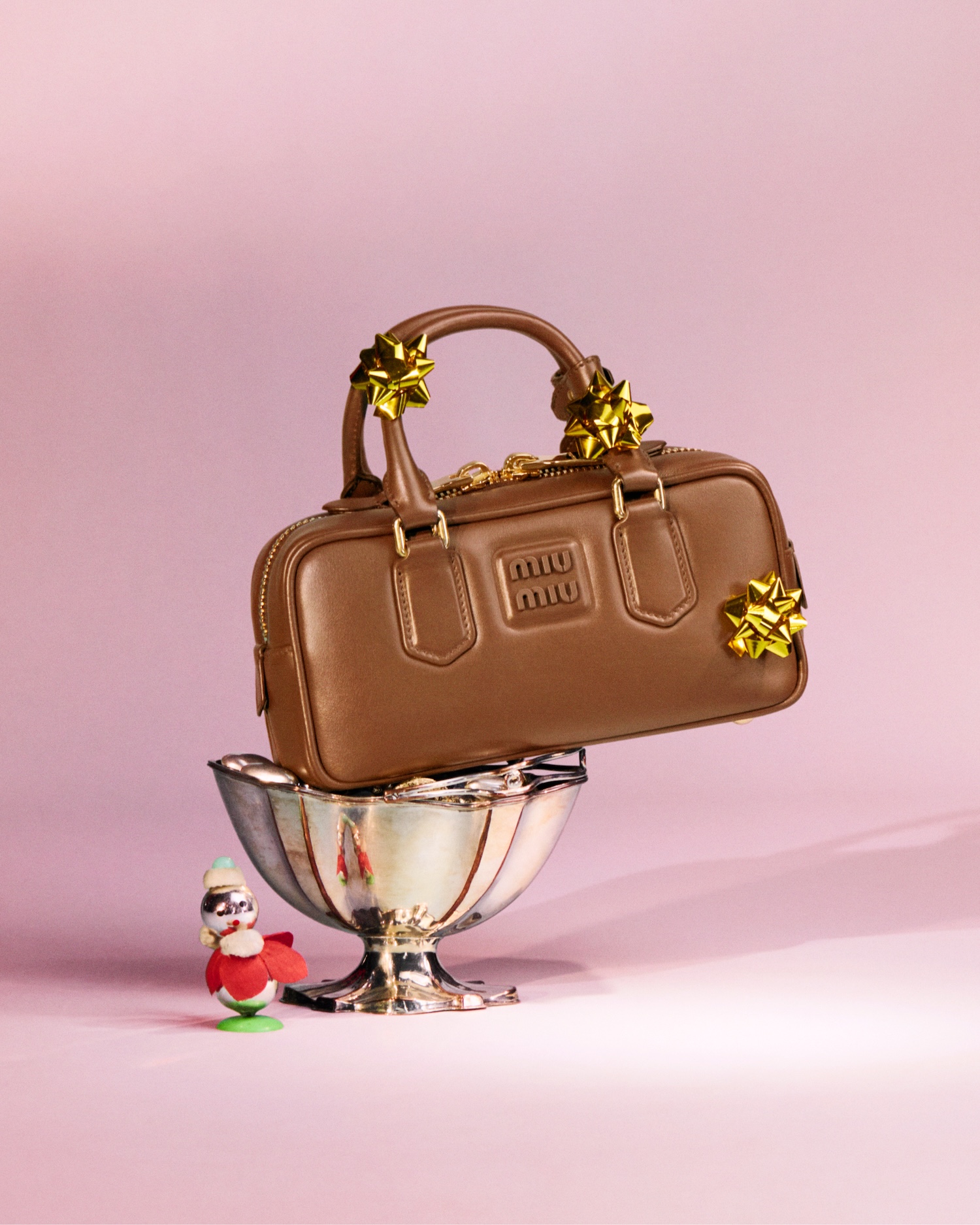 MIU MIU HOLIDAY 25_STILL LIFE_1