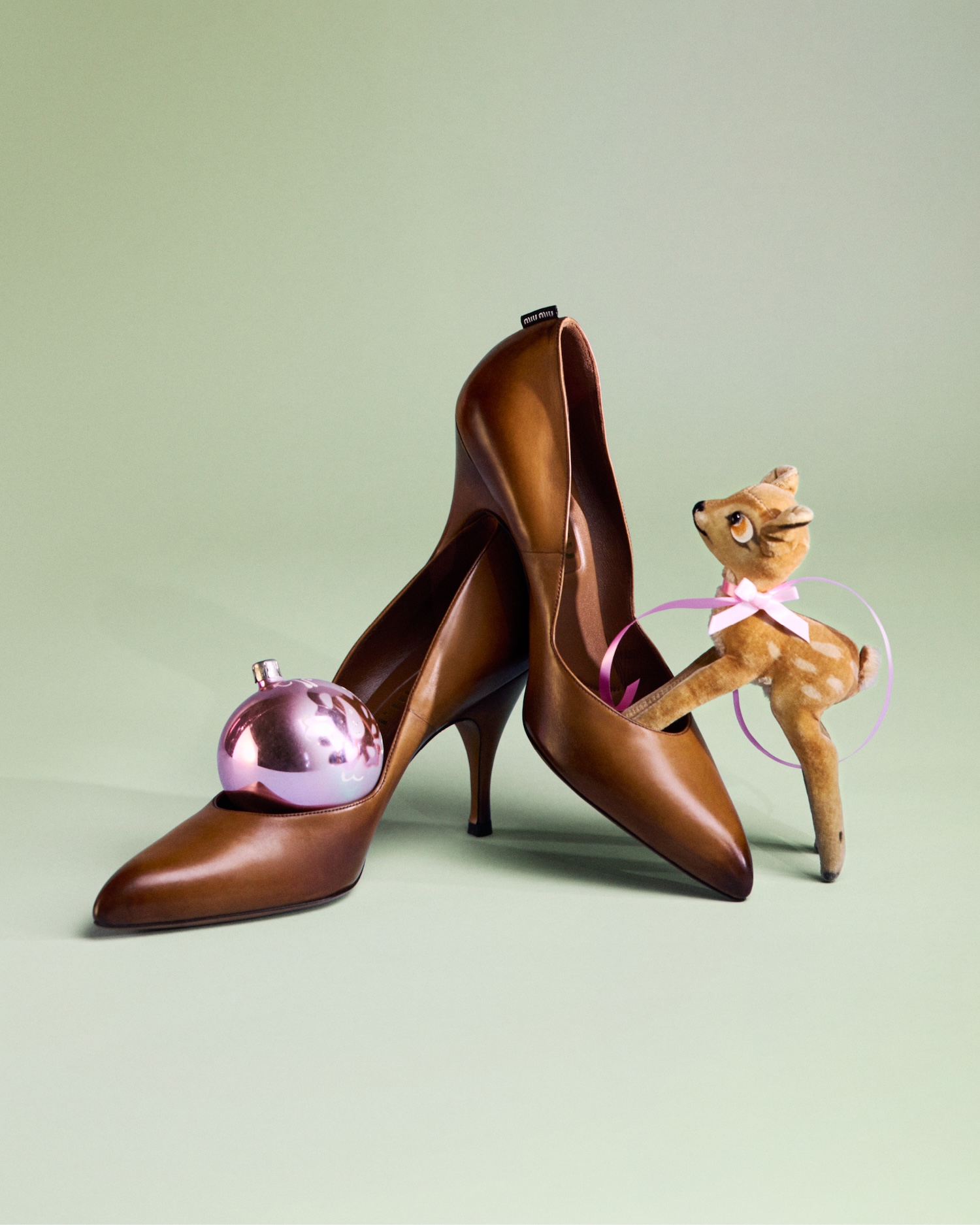 MIU MIU HOLIDAY 25_STILL LIFE_16