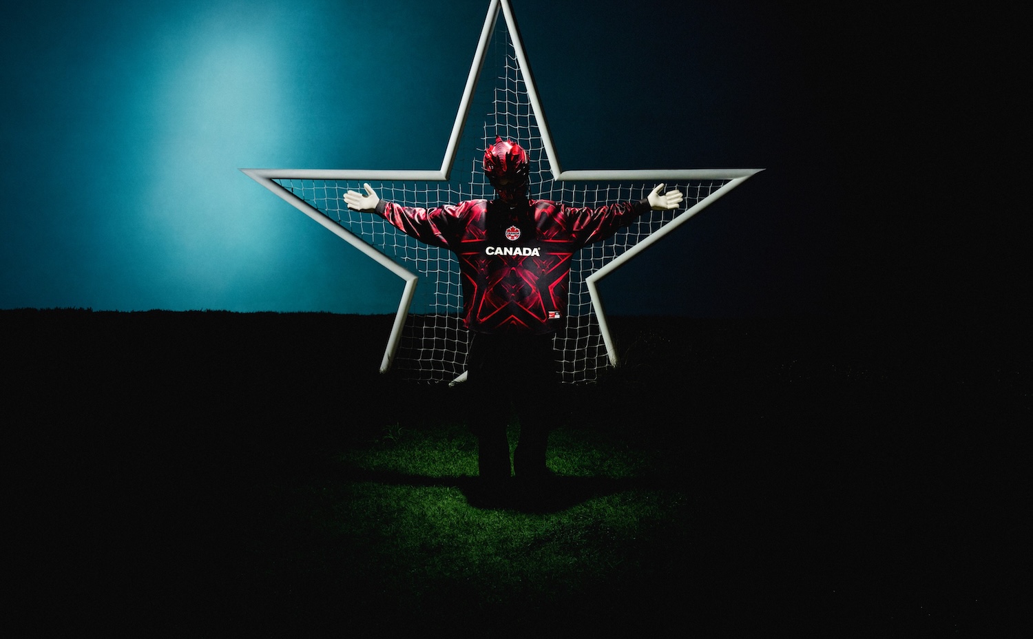 001_hollywood-keepers-canada-1