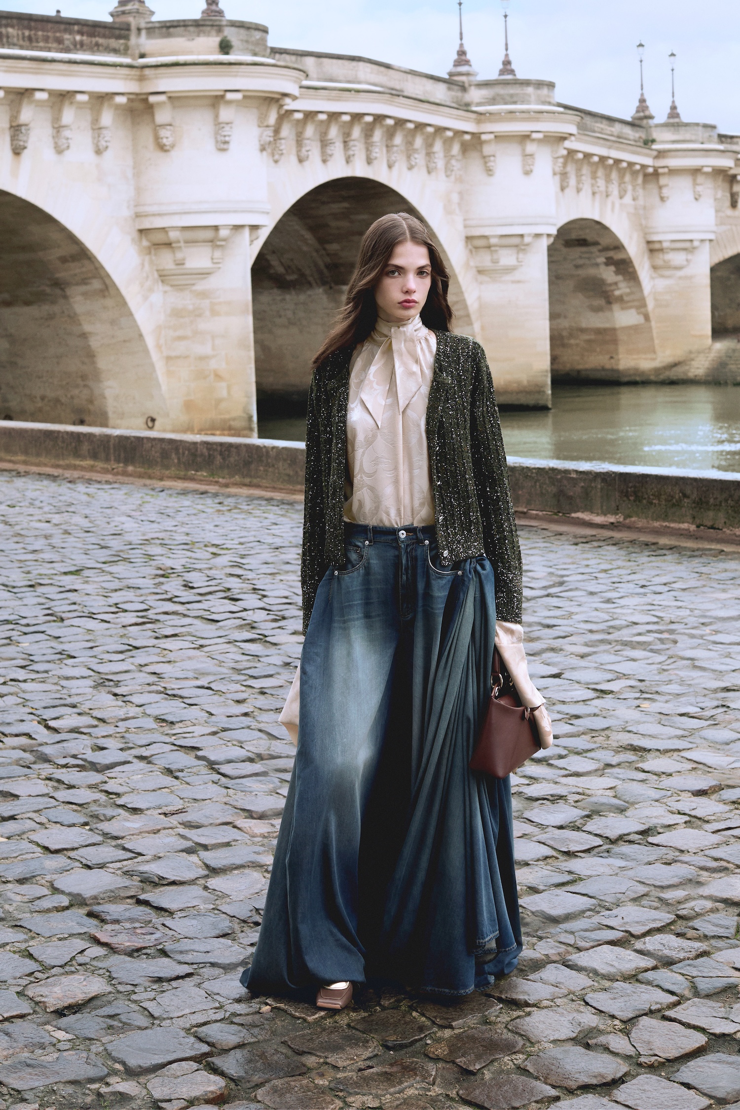 DIOR_WOMAN_FALL26_PRESS_LOOK-001