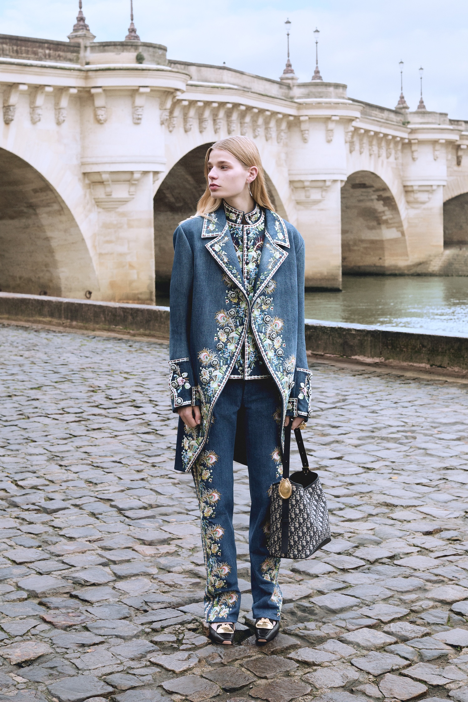 DIOR_WOMAN_FALL26_PRESS_LOOK-008_