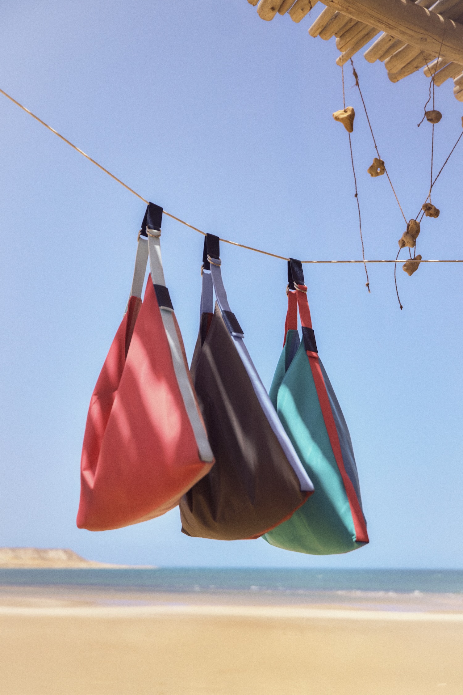 SS26_STILL LIFE_CATCH THE PARISIAN WAVE_114