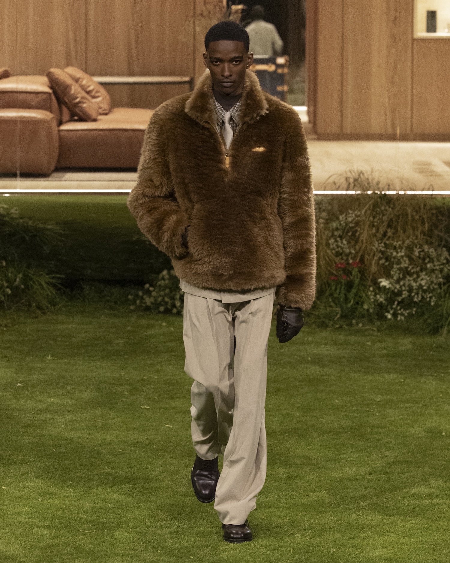 LOUIS VUITTON MENrsquo;S FALL WINTER 2026 LOOK 16