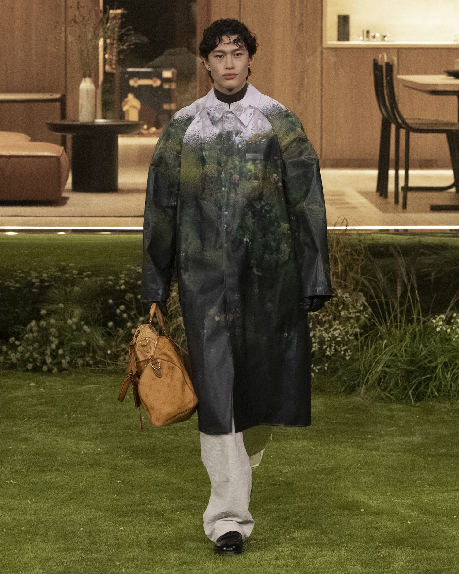 LOUIS VUITTON MENrsquo;S FALL WINTER 2026 LOOK 24