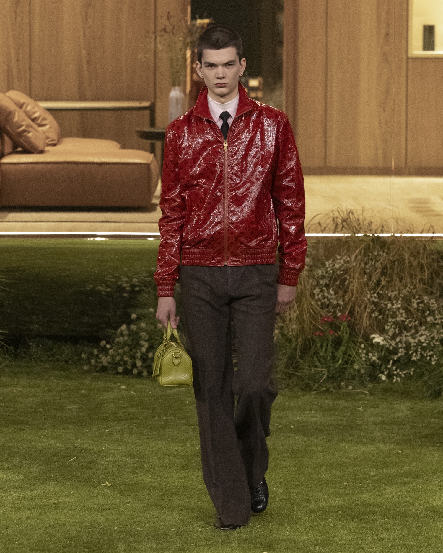 LOUIS VUITTON MENrsquo;S FALL WINTER 2026 LOOK 38