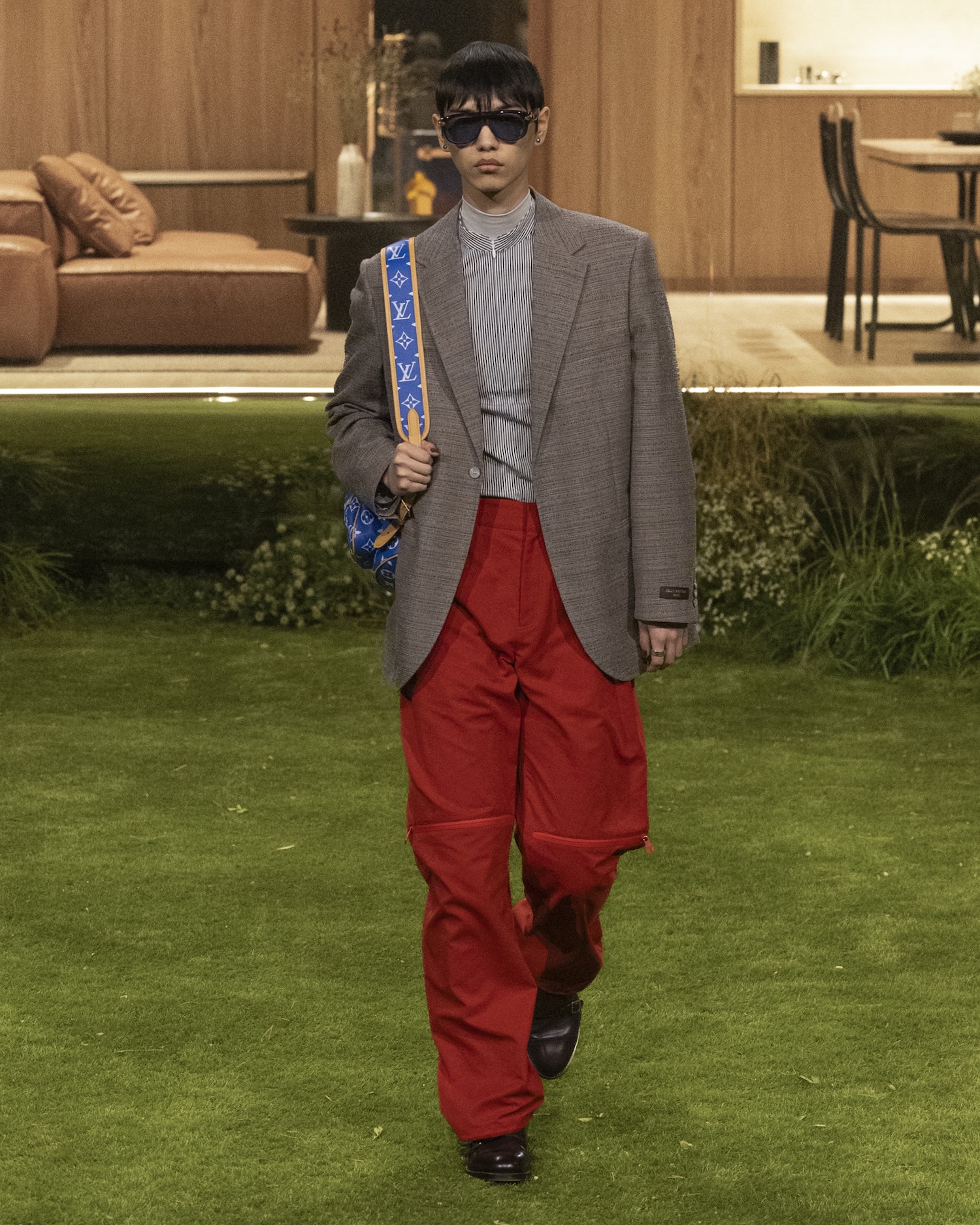 LOUIS VUITTON MENrsquo;S FALL WINTER 2026 LOOK 44