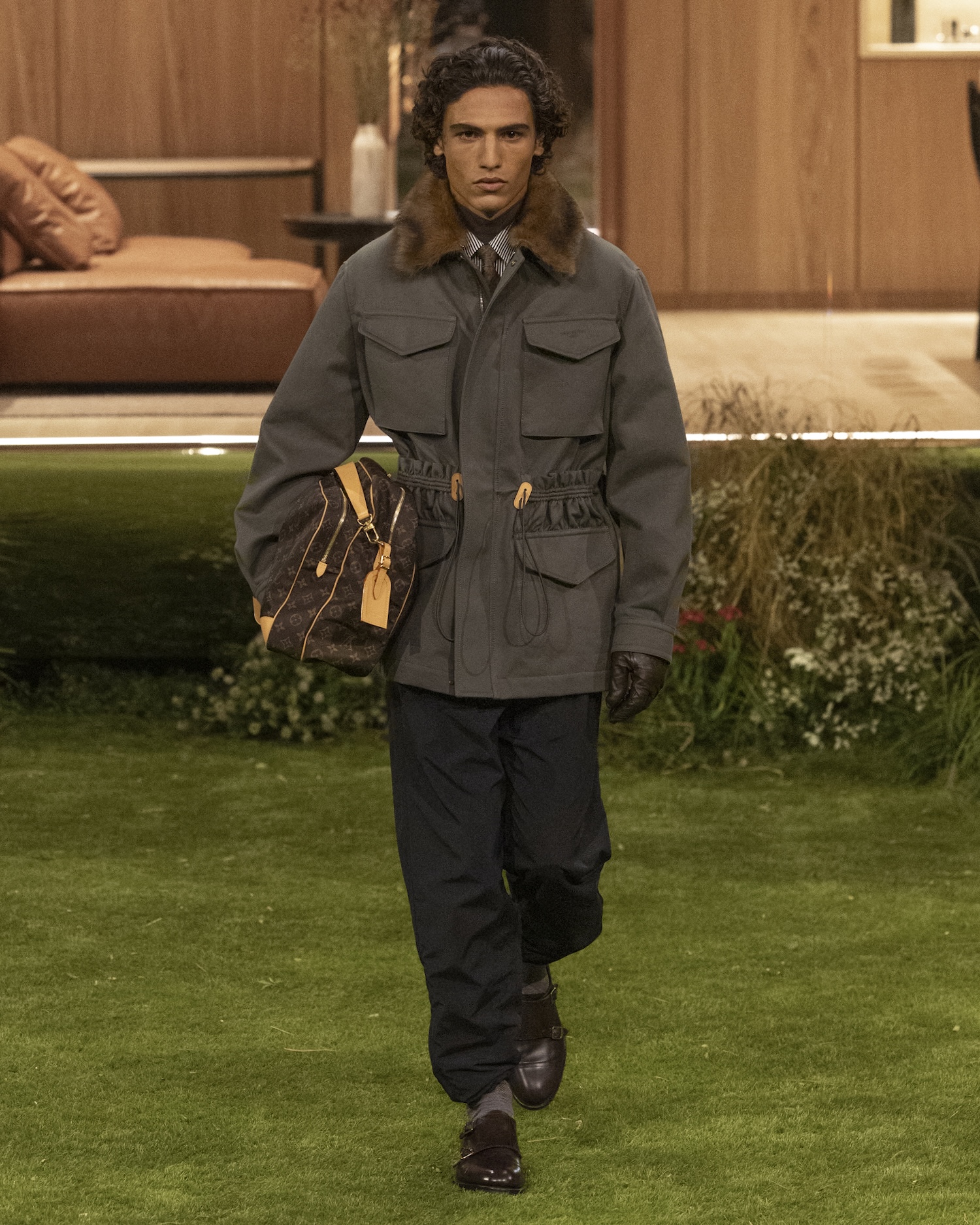 LOUIS VUITTON MENrsquo;S FALL WINTER 2026 LOOK 46