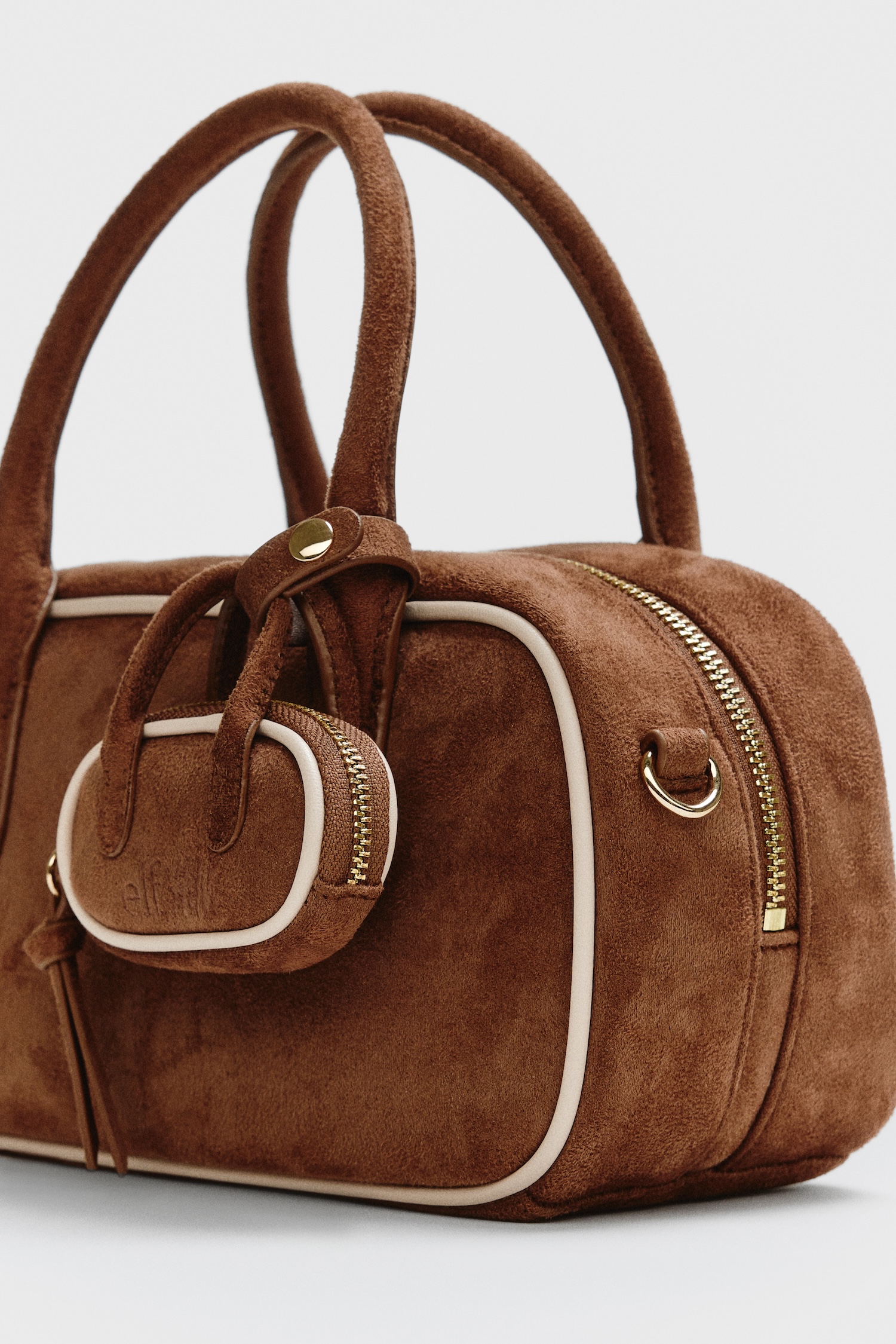 01. Images_02. Studio shoot_Highres_2548012_5003cs4_0150